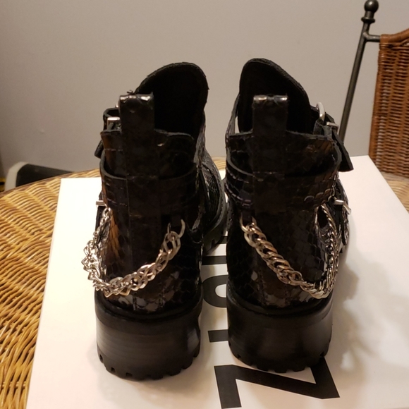 Schutz bootie 5.5 - Picture 4 of 4